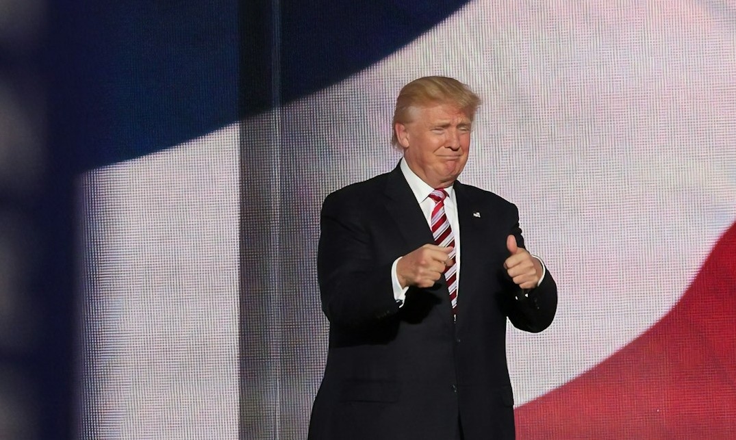 Donald Trump Pilih Strategi "Cekik" Ekonomi Dibanding Lawan Iran Lewat Invasi Darat