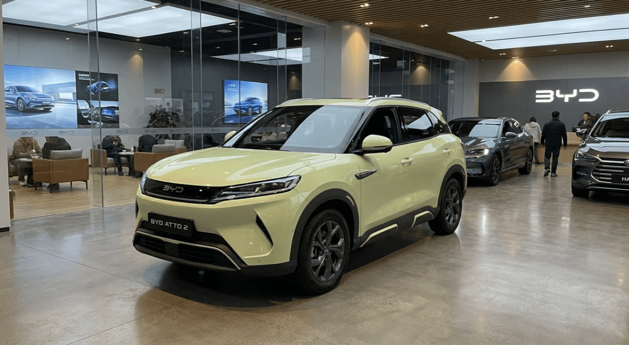 BYD Atto 2 Jadi Monster SUV Kompak 2026 dengan Tenaga 177 PS dan Desain Futuristik Dragon Face yang Mencuri Perhatian