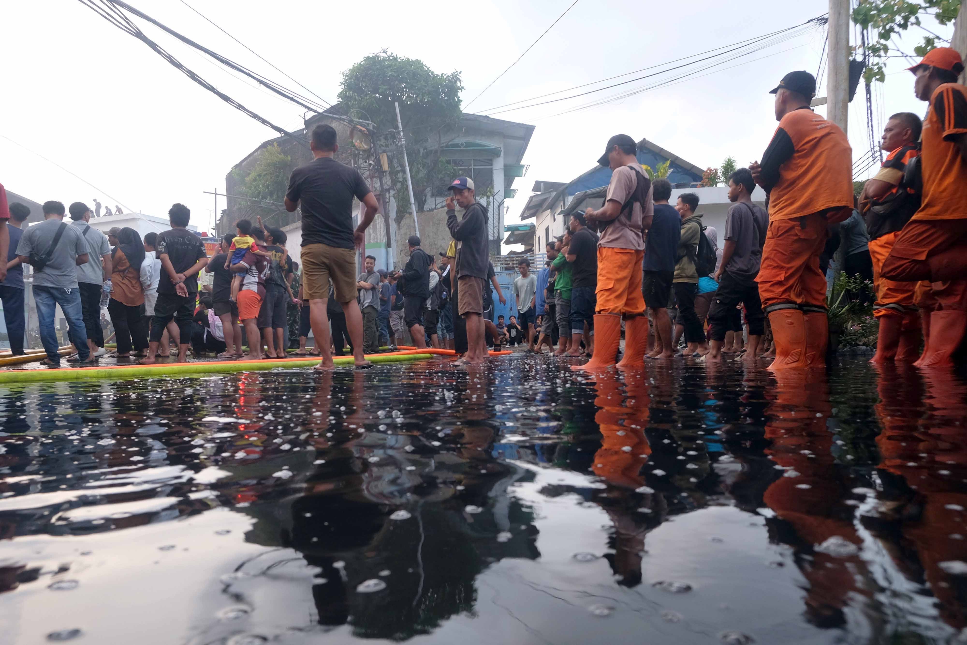 Wagub Rano Sebut 95 Persen Kebakaran di Jakarta Akibat Korsleting Listrik, Soroti Penggunaan Stopkontak Berlebihan
