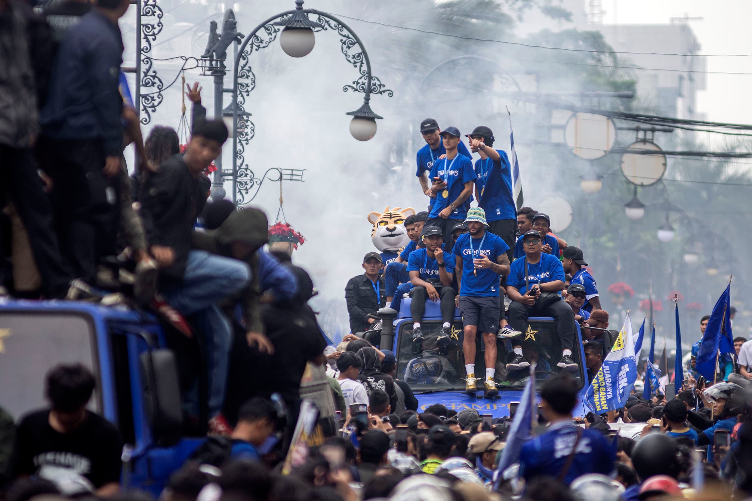 Persib Bandung Kena FIFA Registration Ban List, Manajemen Beberkan Penyebabnya: Bukan Karena Tunggakan Gaji!