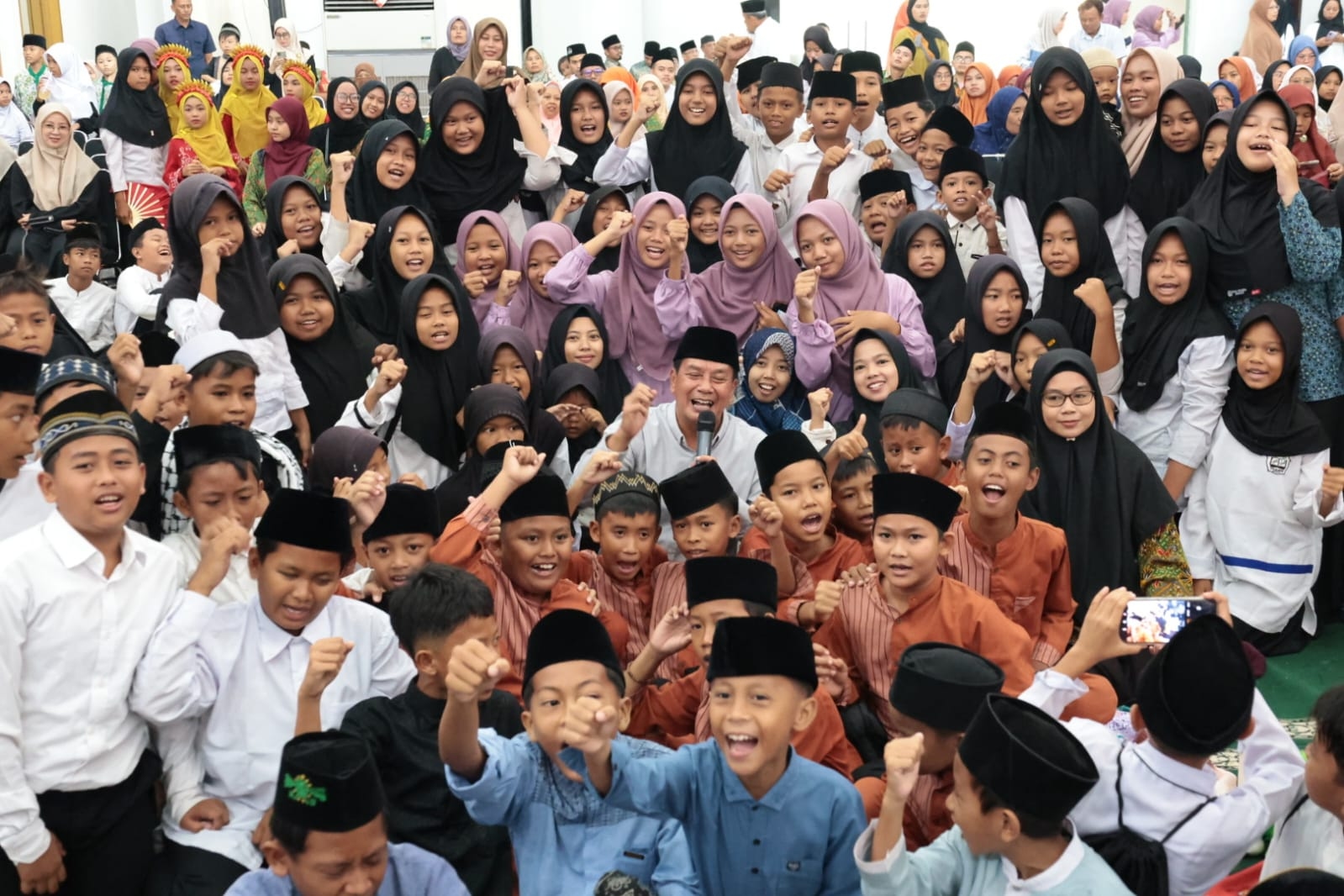 Jangan Minder, Kebiasaan Santri di Pesantren Ternyata Bernilai Tinggi di Dunia Profesional