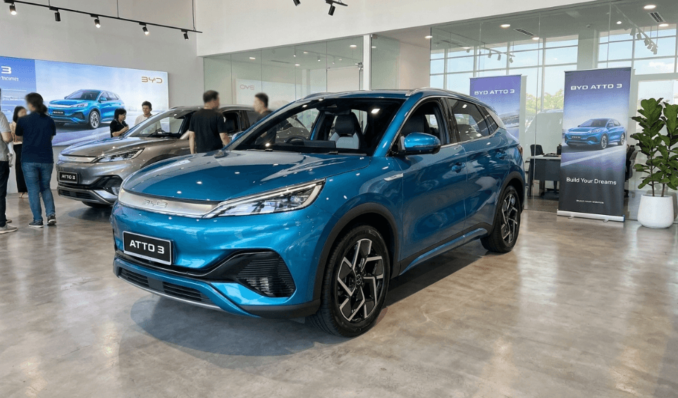 BYD Atto 3 Hadir dengan Layar Sentuh Hover Adaptif dan Performa Ganas, SUV Listrik Flagship Ini Siap Menguasai Pasar Otomotif Tanah Air