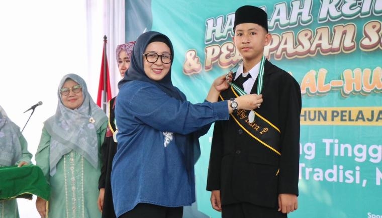 Wabup Tangerang Dorong Orang Tua dan Sekolah Perkuat Pendidikan Karakter, Tekankan Fondasi Agama di Era Digital