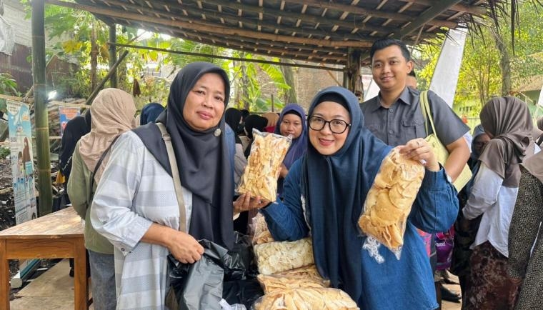 Pasar Sumur Gede Cipari Resmi Dibuka, Wabup Intan: Dorong Ekonomi Desa dan Lestarikan Kuliner Tangerang