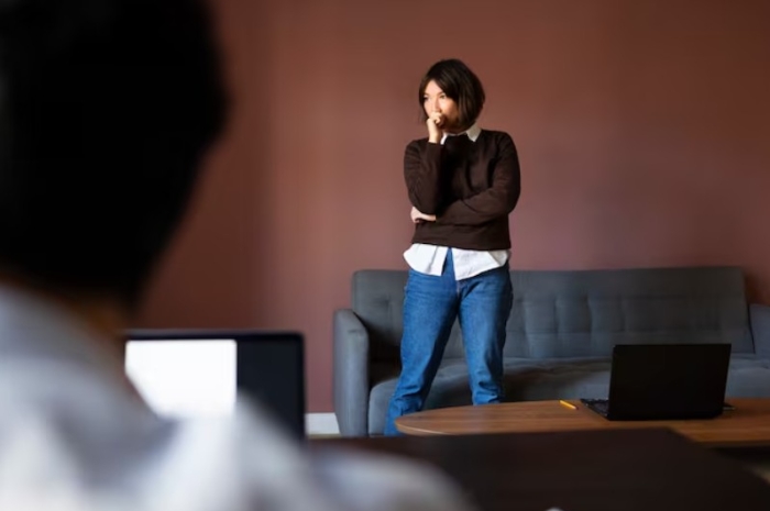 Rasa Tak Pantas di Balik Kesuksesan: Kenali Fenomena Imposter Syndrome yang Banyak Dialami Orang