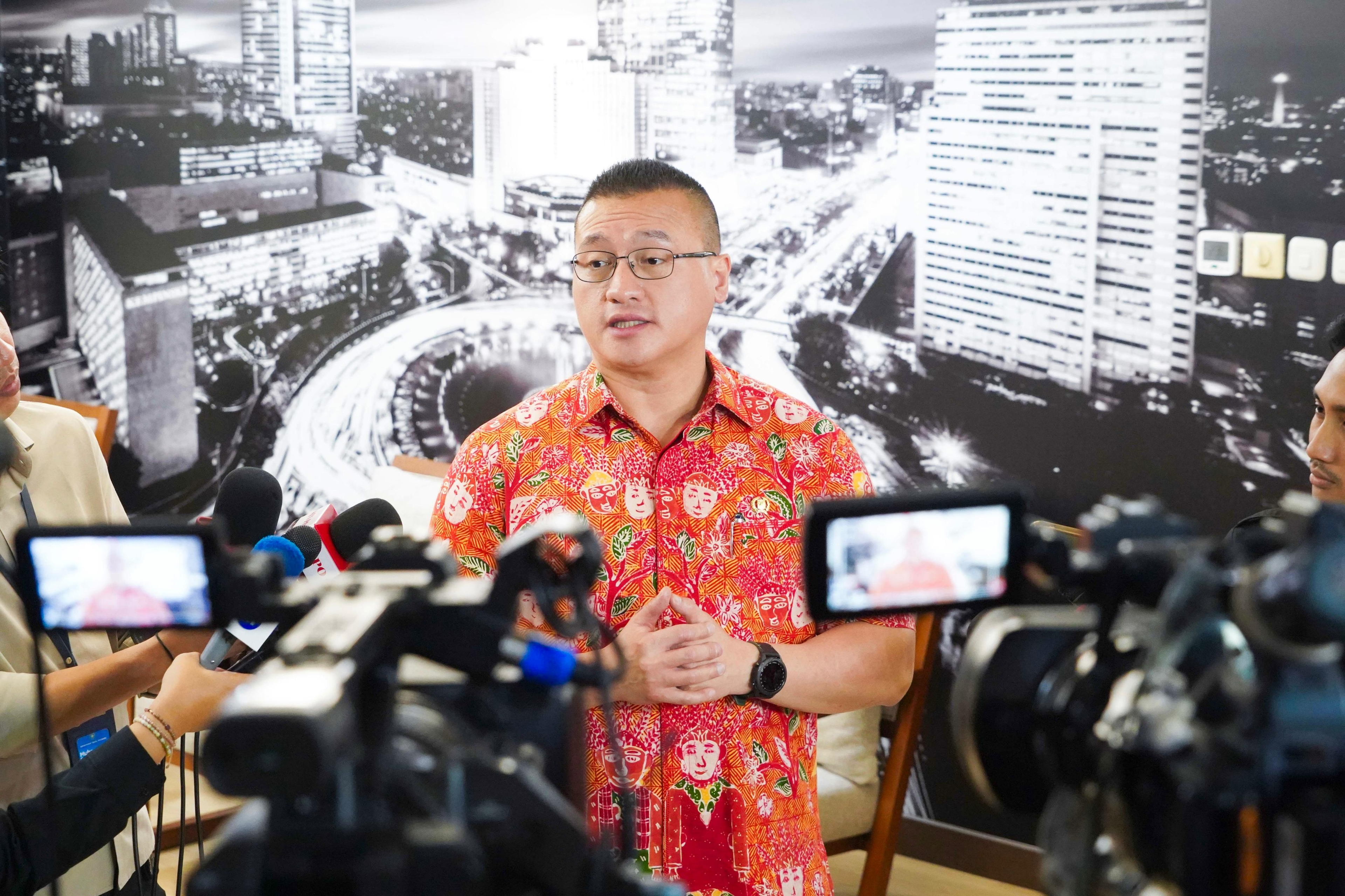 Siswi SMAN 6 Tewas Tersangkut Kabel, Anggota DPRD Kenneth: Bukti Buruknya Utilitas di Jakarta