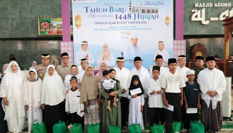 Pengajian Akbar di Masjid Agung Al-Amjad, Bupati Tangerang Ajak Masyarakat Maknai Keutamaan Muharram sebagai Momentum Hijrah dan Perkuat Ukhuwah