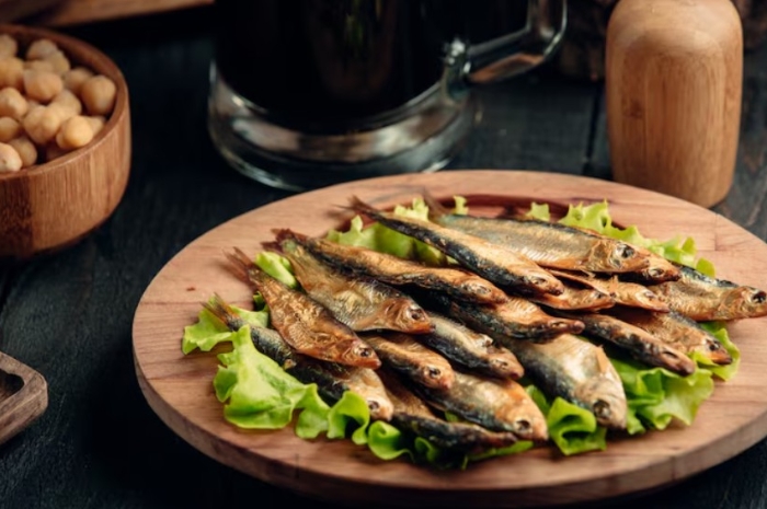 Hobi Makan Ikan Asin? Kenali Risiko Kanker Nasofaring yang Sering Tidak Disadari