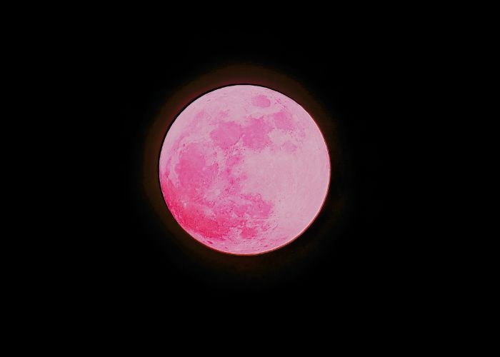 Strawberry Moon Hiasi Langit Indonesia 30 Juni 2026, Ini Waktu Terbaik Melihatnya
