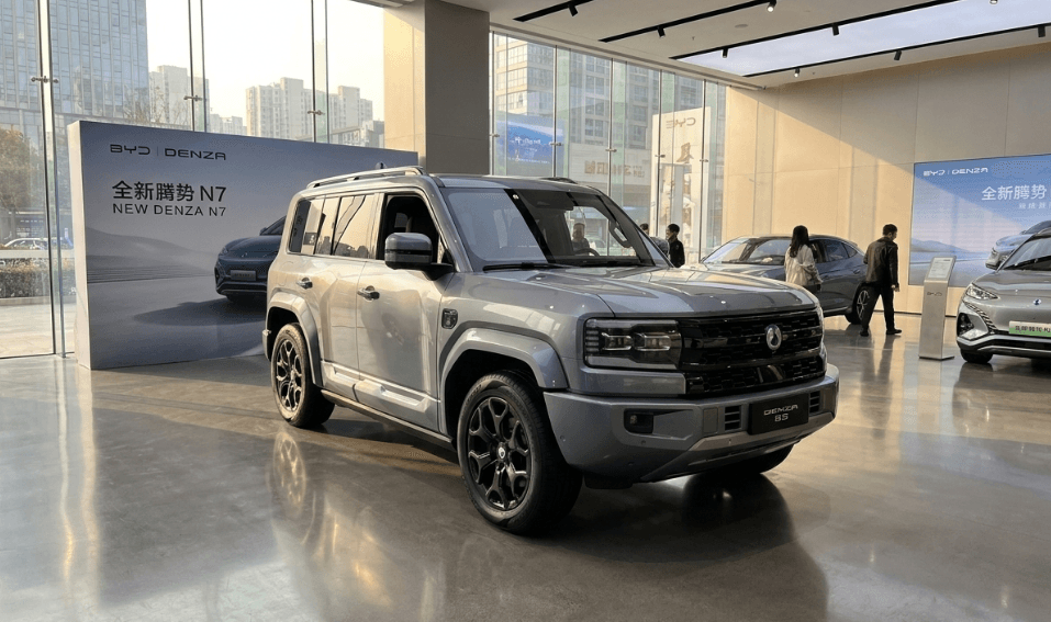 BYD Denza B5 Hadir Lebih Tangguh dan Mewah dari SUV Konvensional, Ini Fitur Canggih dan Alasan Jadi Calon Raja SUV Premium