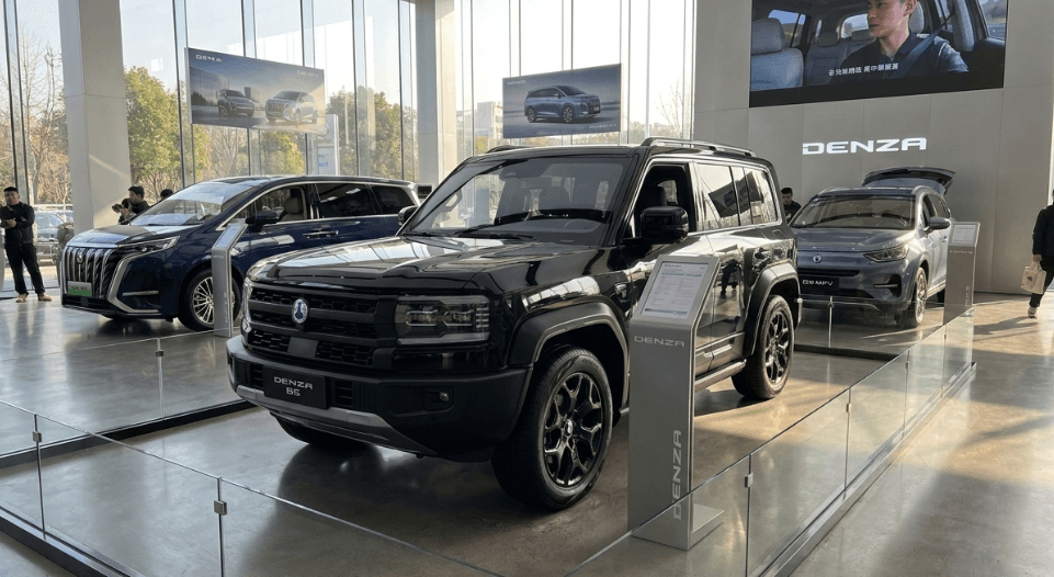 Dimensi Body Bongsor dan Fiturnya Bikin Ngiler, BYD Denza B5 Jadi Alarm Bahaya Buat BMW X5 dan Mercedes-Benz GLE