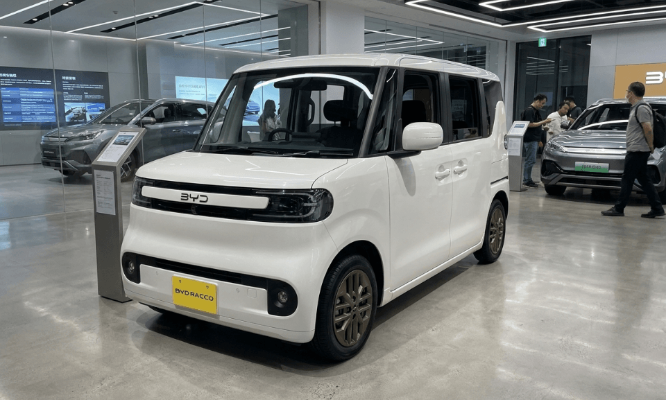 BYD Racco Resmi Mengaspal dengan Desain Kabin Lapang dan Bodi Tinggi, Solusi Cerdas untuk Jalan Sempit dan Parkir Terbatas