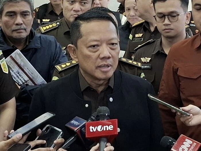 Sambangi Kejagung, Hotman Paris Resmi Jadi Kuasa Hukum Eks Jampidsus Febrie Adriansyah