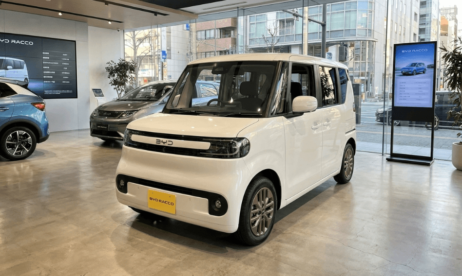 BYD Racco Hadir dengan Enam Pilihan Warna Trendi dan Kabin Lapang, Mobil Listrik Mungil Ini Tawarkan Kombinasi Estetika dan Fungsionalitas