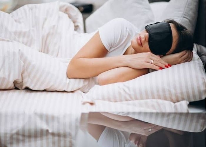 Jangan Terlalu Percaya Smartwatch, Tidur Nyenyak Ternyata Bukan Cuma Soal Deep Sleep