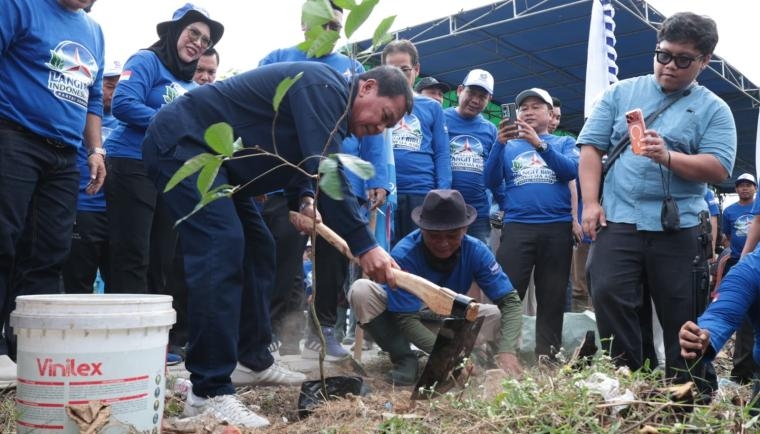 Hadiri Gerakan Langit Biru Indonesia, Bupati Maesyal Ajak Masyarakat Wujudkan Kabupaten Tangerang Bersih dan Asri