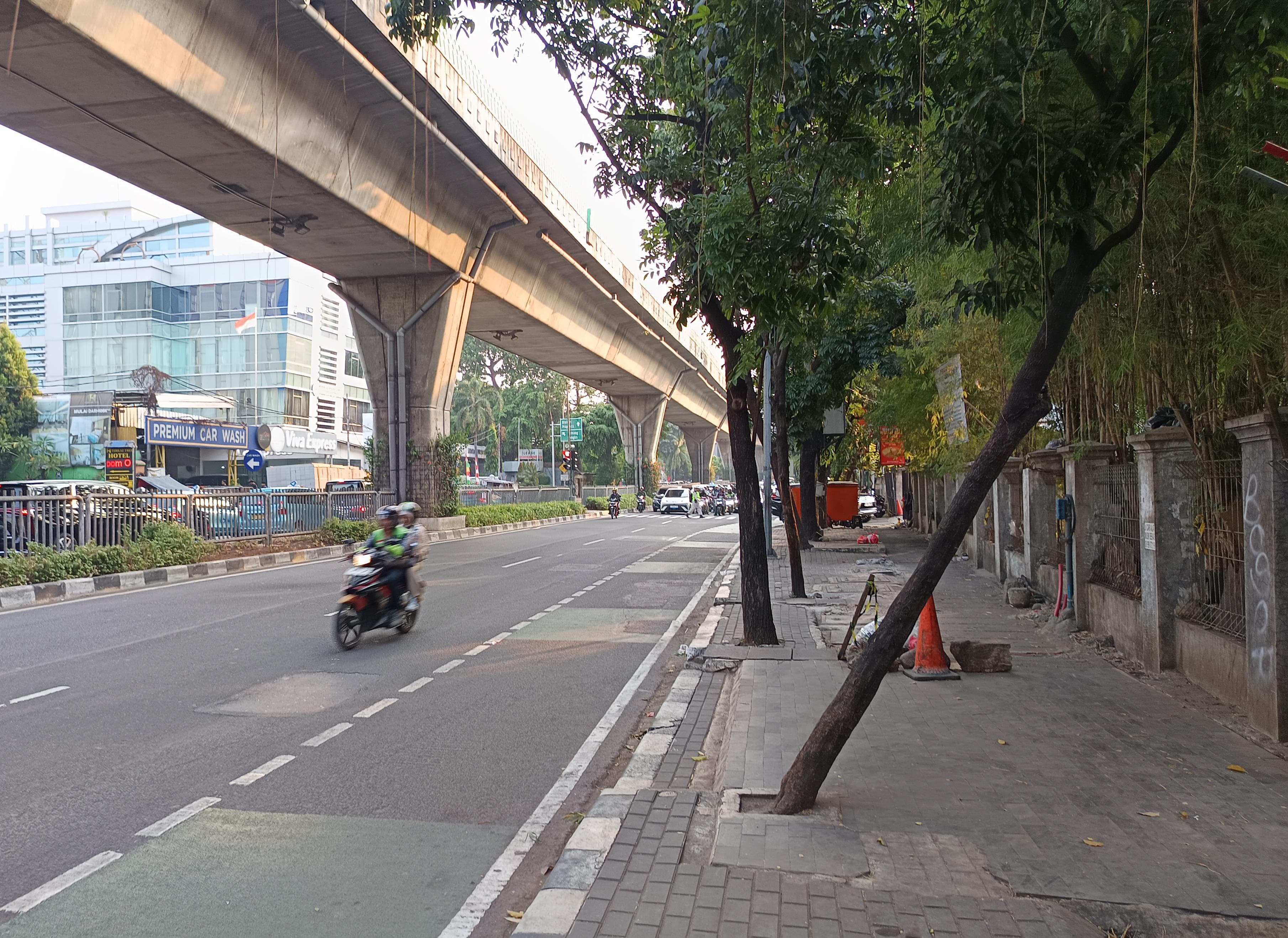 Ada Pelican Crossing Sementara di Tendean, Pejalan Kaki Tetap Berharap JPO Baru Segera Dibangun