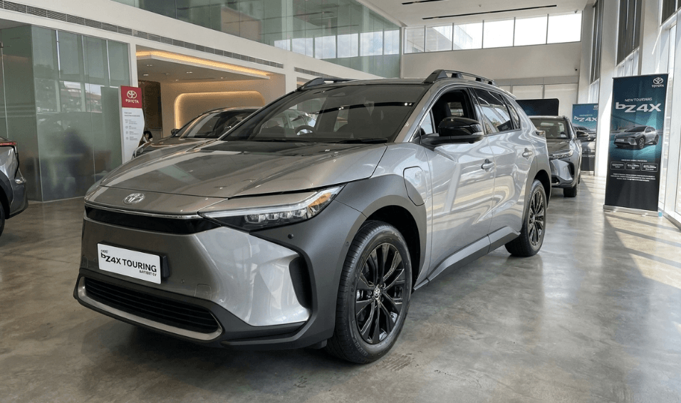 Resmi Hadir di GIIAS 2026, Toyota bZ4X Touring Tawarkan Kapasitas Bagasi 619 Liter dan Pengisian Daya Super Cepat 28 Menit