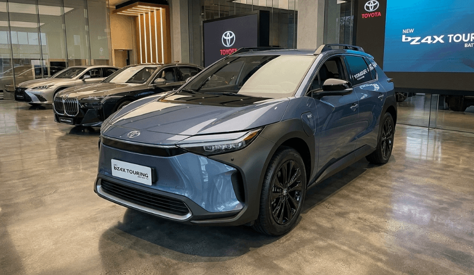 Toyota bZ4X Harga Rp 889 Juta Tawarkan Layar 14 Inci dan Trim Kayu Mewah, Hadirkan Sensasi Kabin Premium untuk Harian