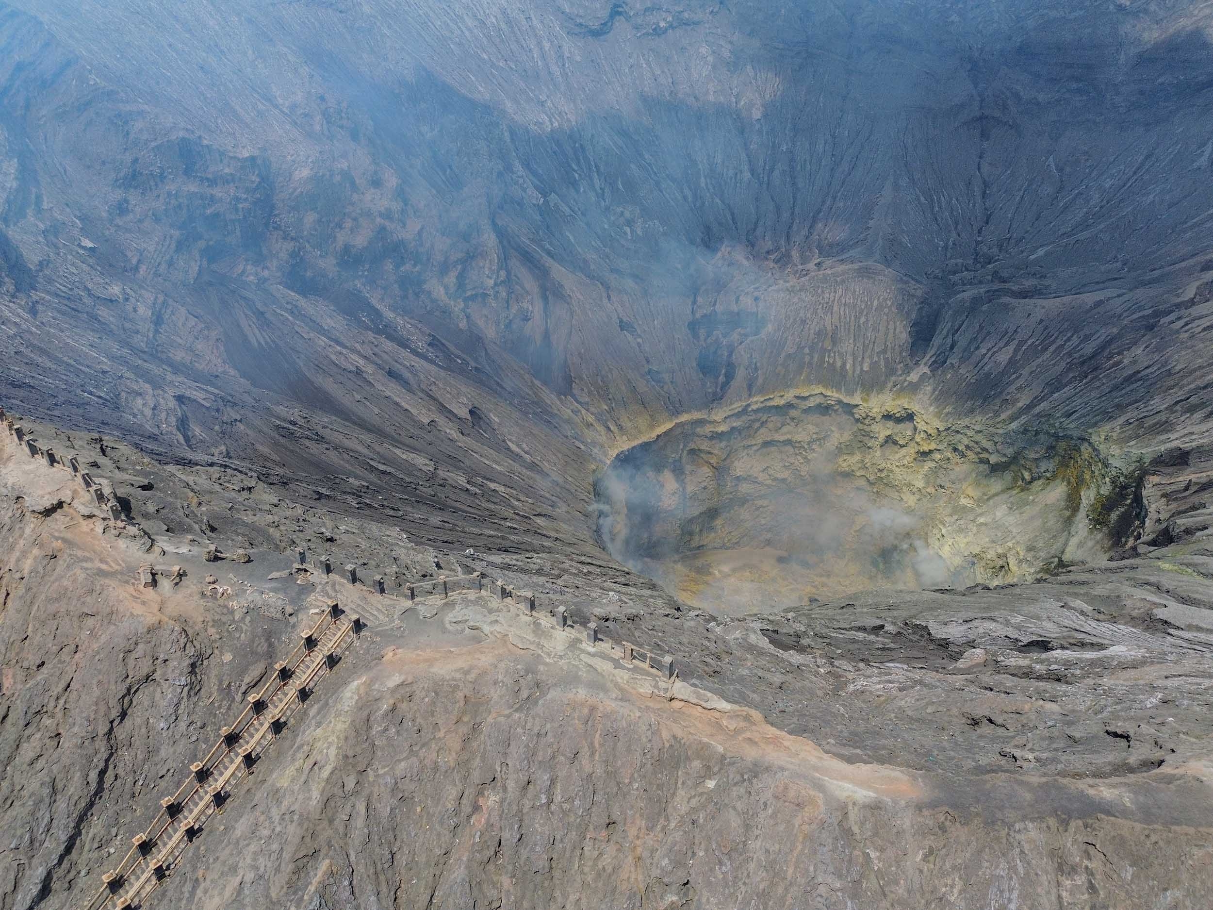 Bromo Ditutup Lagi hingga 15 Agustus, Tiket Wisatawan Bisa Refund atau Reschedule