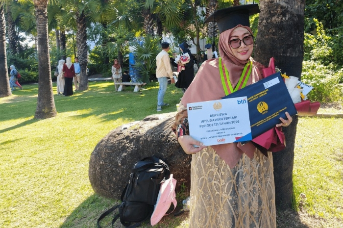 Laptop Terendam Banjir, Perjuangan Doktor Asal Aceh Ini Justru Berujung IPK 4,00