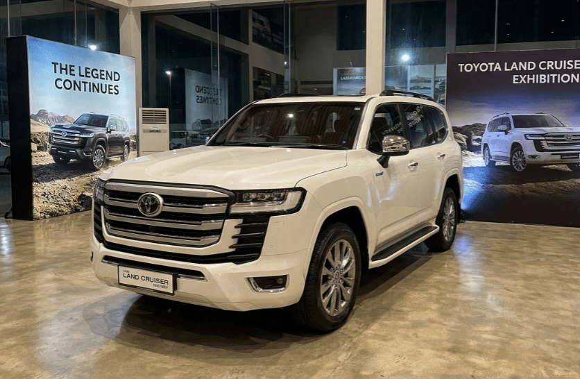 Toyota Land Cruiser 300 HEV Hadir Lebih Garang dari Varian Diesel, Ini Fitur Off-Road Canggih dan Alasan Jadi Raja SUV Premium