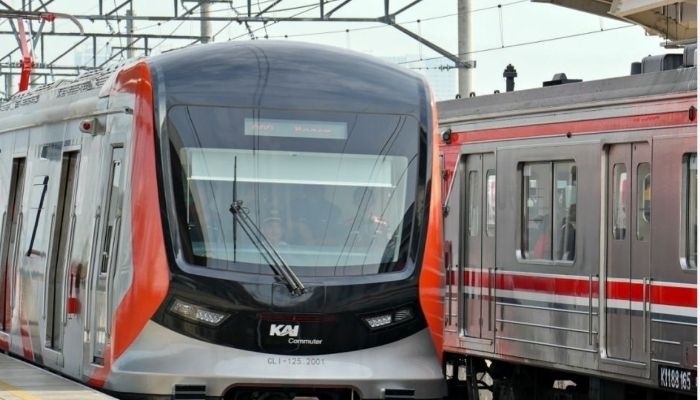 Imbas Kerumunan Massa Demo DPR, Sejumlah Perjalanan Commuter Line Rangkasbitung Masih Tertahan
