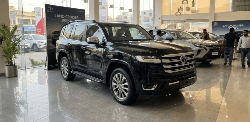 Land Cruiser 300 HEV Bawa Parallel Hybrid System, Lima Mode Operasi Jamin Efisiensi dan Performa Tangguh di Segala Medan