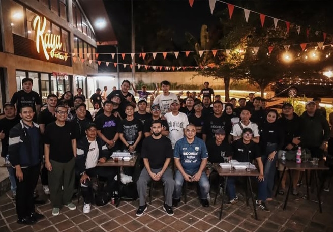 Ahmed Zaki Duduk Bareng Persita Fans Bahas Target Musim Baru
