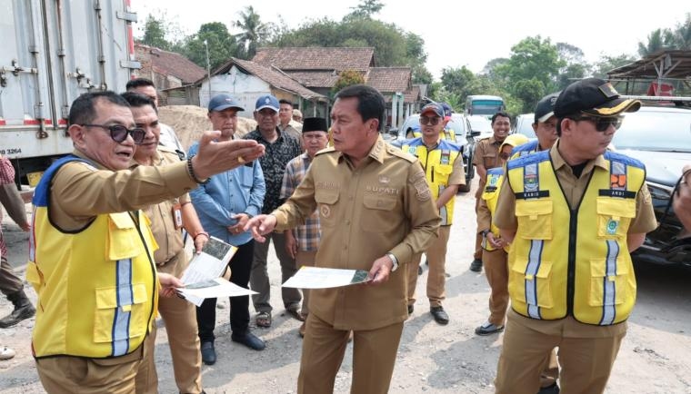 Rekonstruksi Jalan Cangkudu–Cisoka Sepanjang 1,3 Km Ditargetkan Rampung Akhir 2026, Ini Kata Bupati Tangerang Saat Tinjau Lokasi