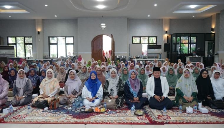 PKK Kabupaten Tangerang Perkuat Ketahanan Keluarga Melalui Pengajian Rutin Bulanan