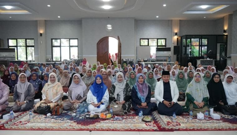 PKK Kabupaten Tangerang Perkuat Ketahanan Keluarga Melalui Pengajian Rutin Bulanan
