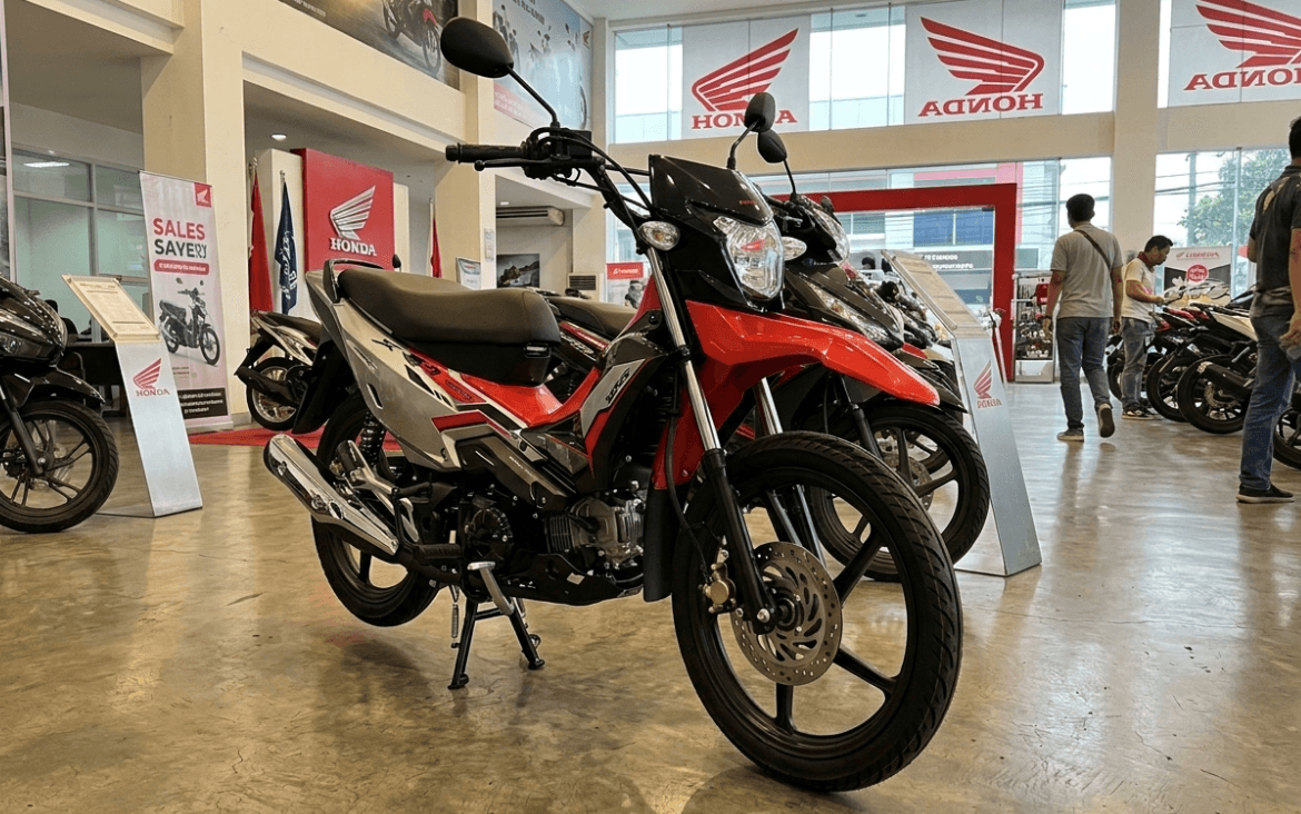 Motor Bebek Trail Rp17 Jutaan Ini Cocok untuk Penakluk Aspal, Honda Supra X Cross 125 Tampil Lebih Sangar dan Lincah