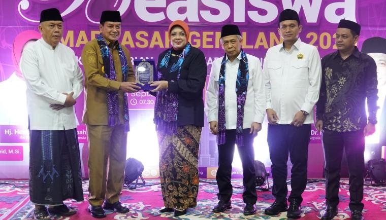 Pemkab Tangerang Luncurkan Beasiswa Madrasah Gemilang, Kuliah S1 Gratis untuk Guru, Tahun Ini Kuota 40 Orang