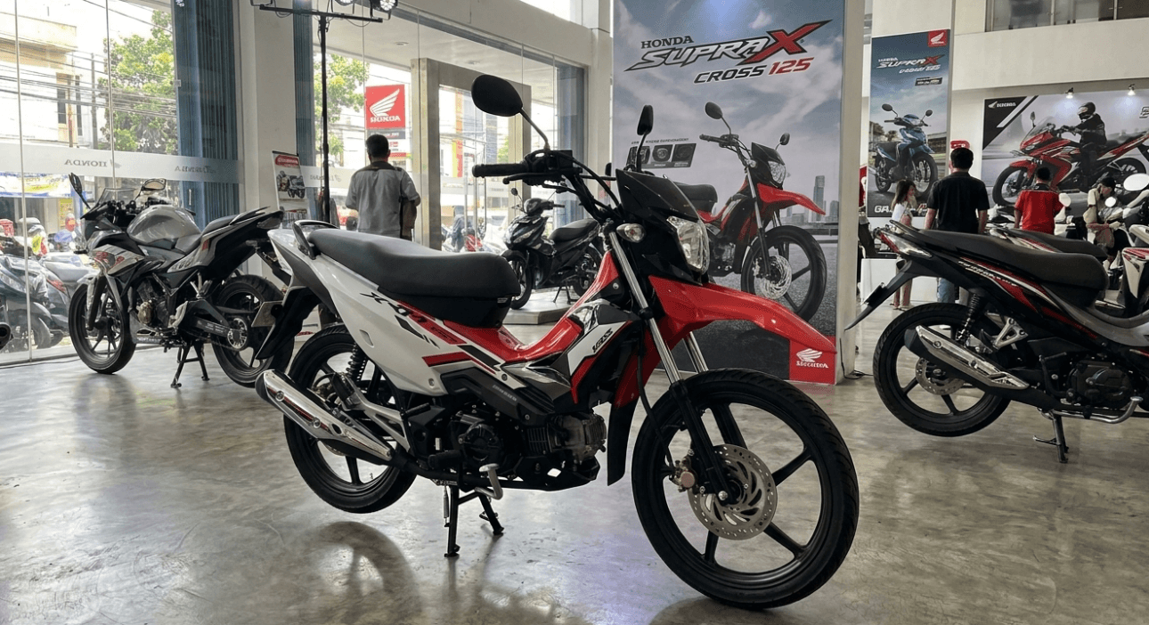 Kuda Besi Baru dari Honda Tampil Mencolok, Supra X Cross 125 Tawarkan Performa Responsif dan Wajah Ala CRF yang Super Agresif