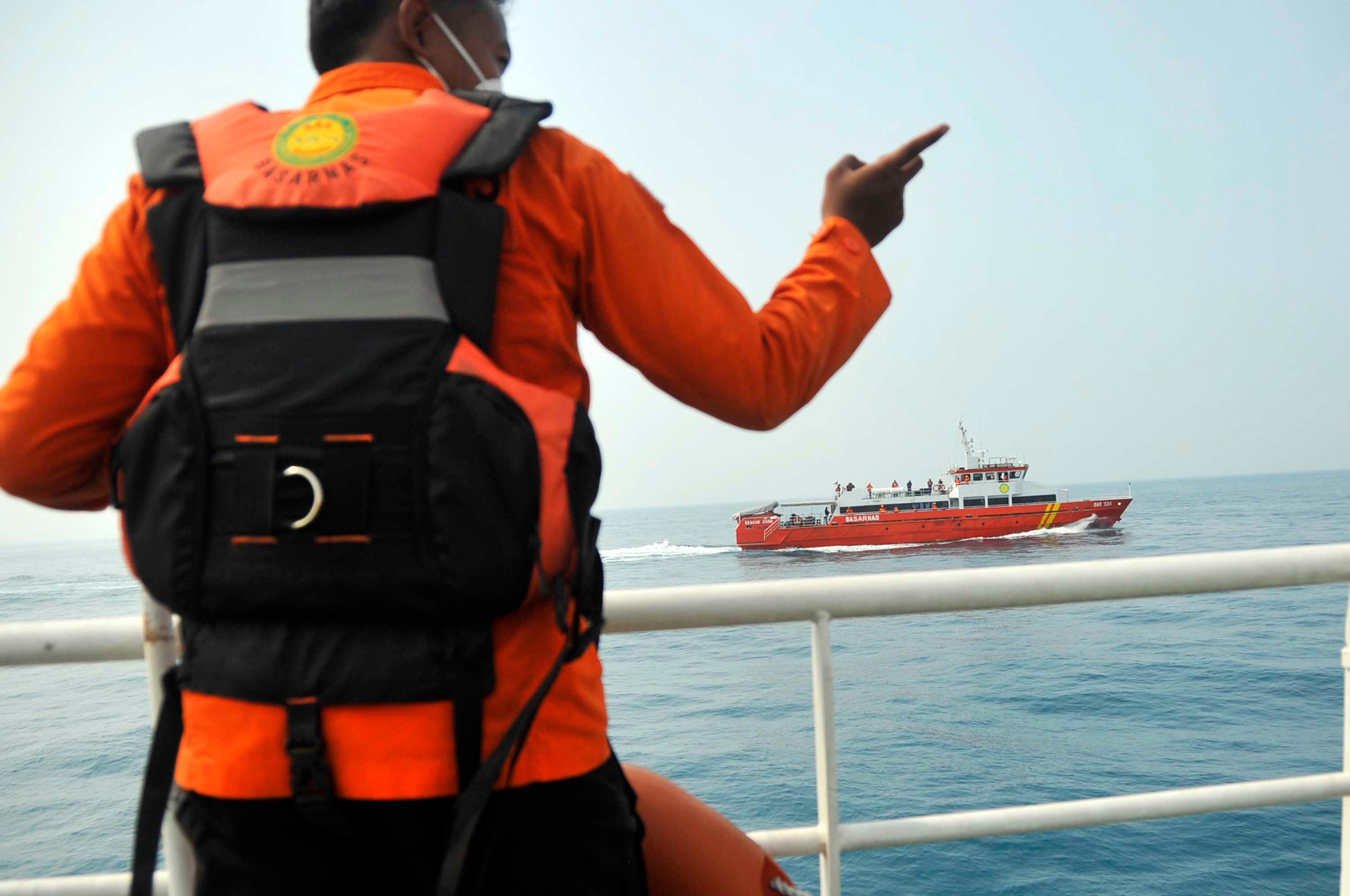 Hari ke-10 Pencarian 5 Wartawan Hilang, Tim SAR Sisir Pesisir Carita-Anyer