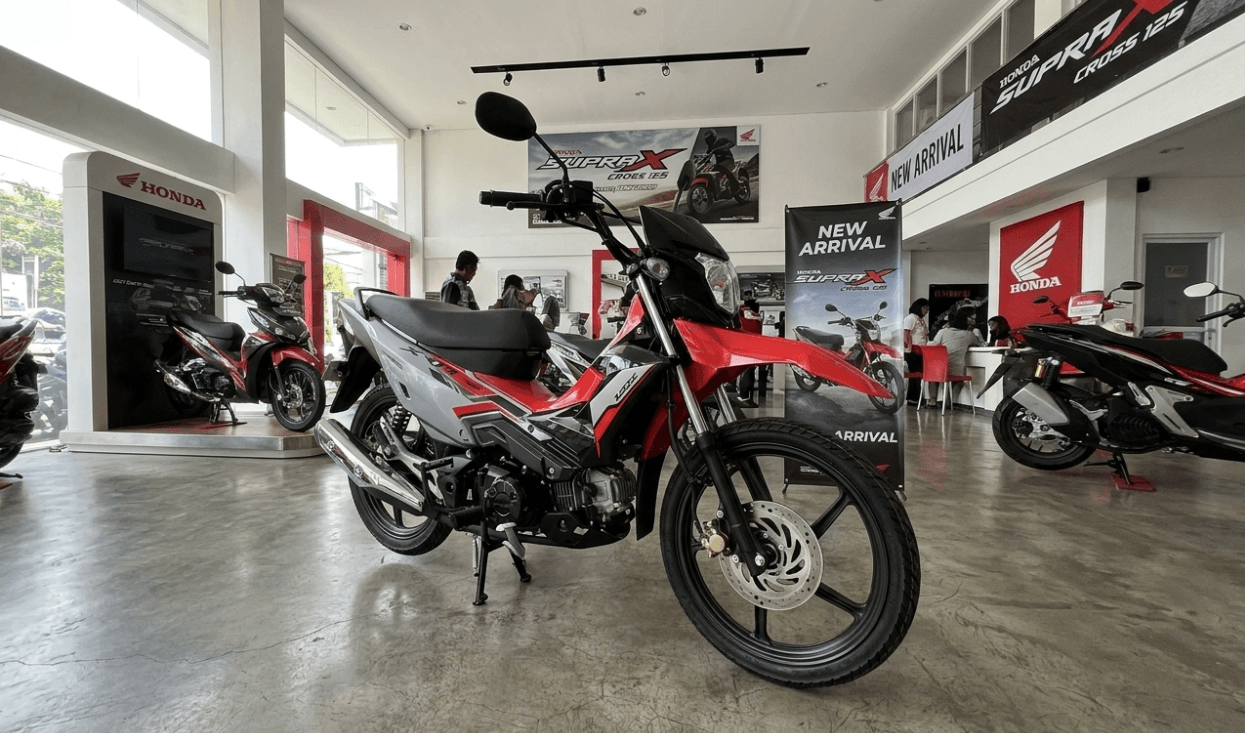 AHM Hadirkan Honda Supra X Cross 125 dengan Karakter Revolusioner, Motor Bebek yang Nyaman Digeber di Aspal Sekaligus Tangguh di Jalur Tanah