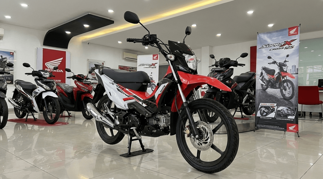 Honda Supra X Cross 125 Hadir dengan Desain Muka CRF yang Unik, Menggabungkan Tampilan Agresif dan Ekor Elegan Supra di Era Motor Modern
