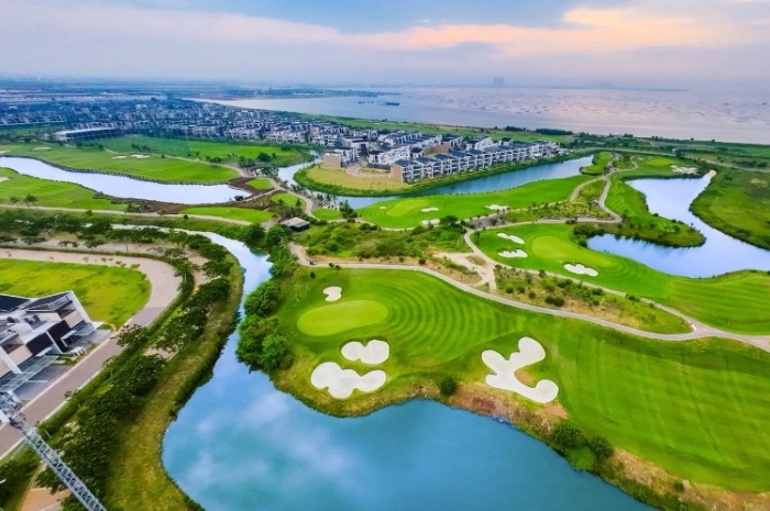 Tak Perlu Menunggu Pembangunan, Golf Island PIK Tawarkan Rumah Siap Huni