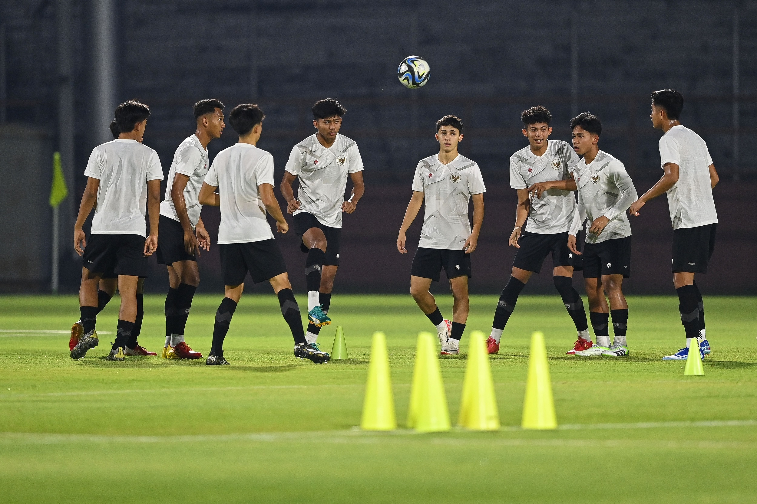 Kurniawan Dwi Yulianto Puas dengan Mental dan Penguasaan Bola Timnas U-17