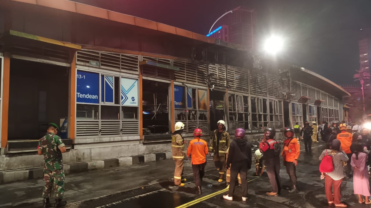 Dirut Transjakarta Bantah Penyebab Kebakaran Halte Tandean Karena Korsleting Listrik