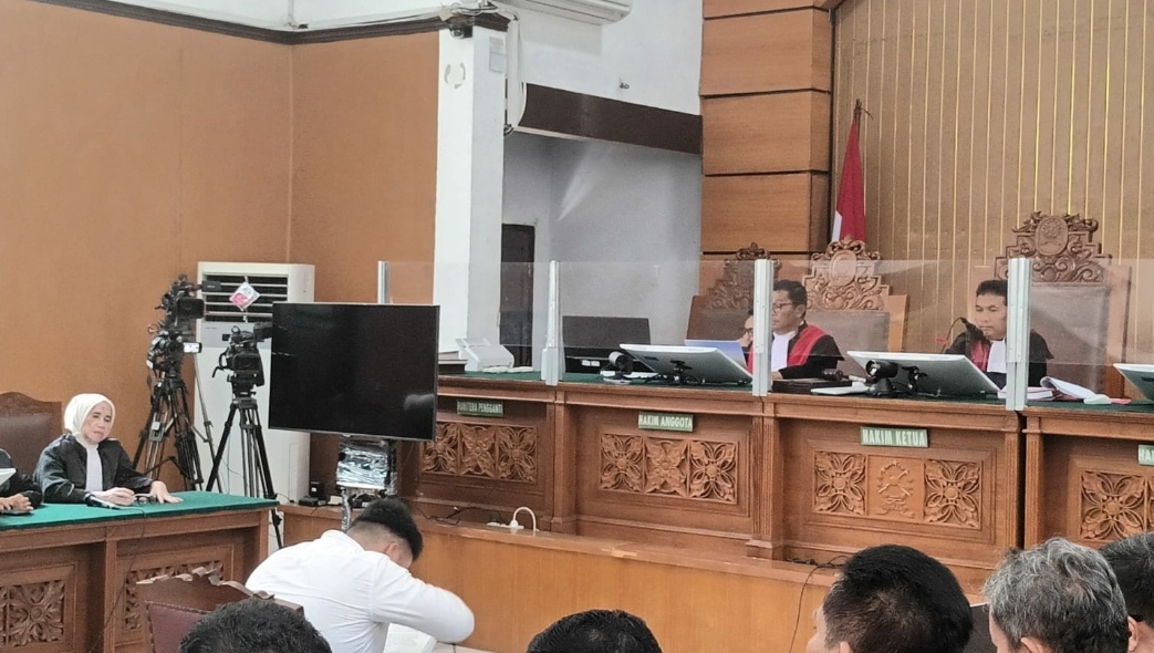 Sambil Menangis, Shane Bacakan Pleidoi. Minta Maaf Karena Sudah Membuat Malu Ayahnya