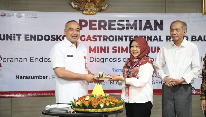 Pertama di RS Pemerintah Se-Banten, Bupati Zaki Resmikan Unit Endoskopi RSUD Balaraja