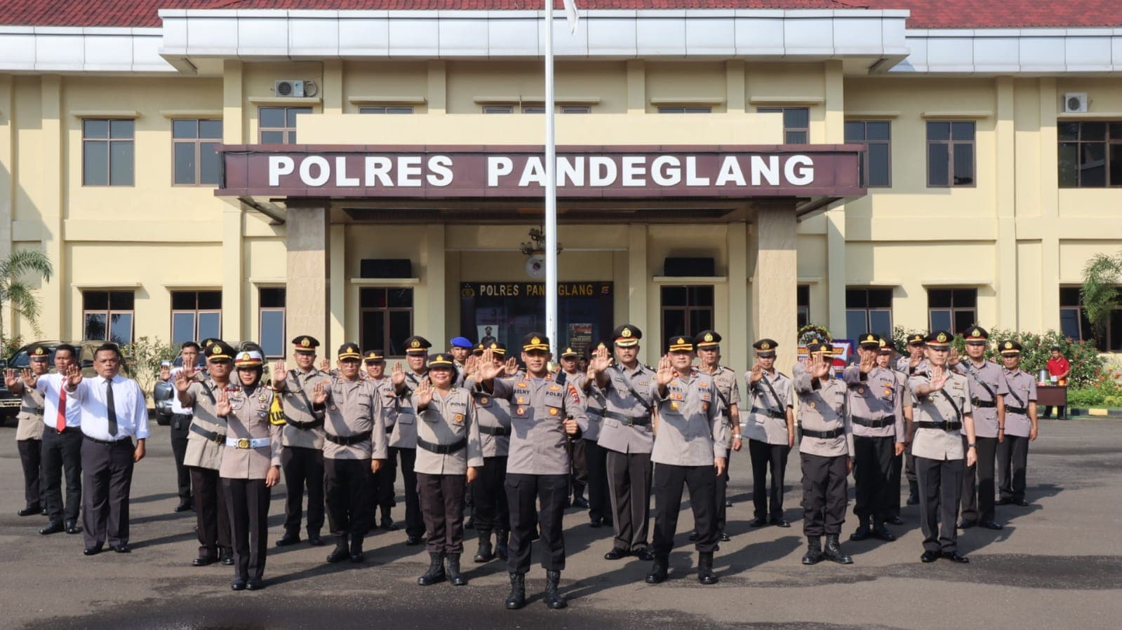 Waduh! 4 Selebgram Pelajar Pandeglang Ditangkap Polisi Karena Ikut Promosikan Situs Judi Online