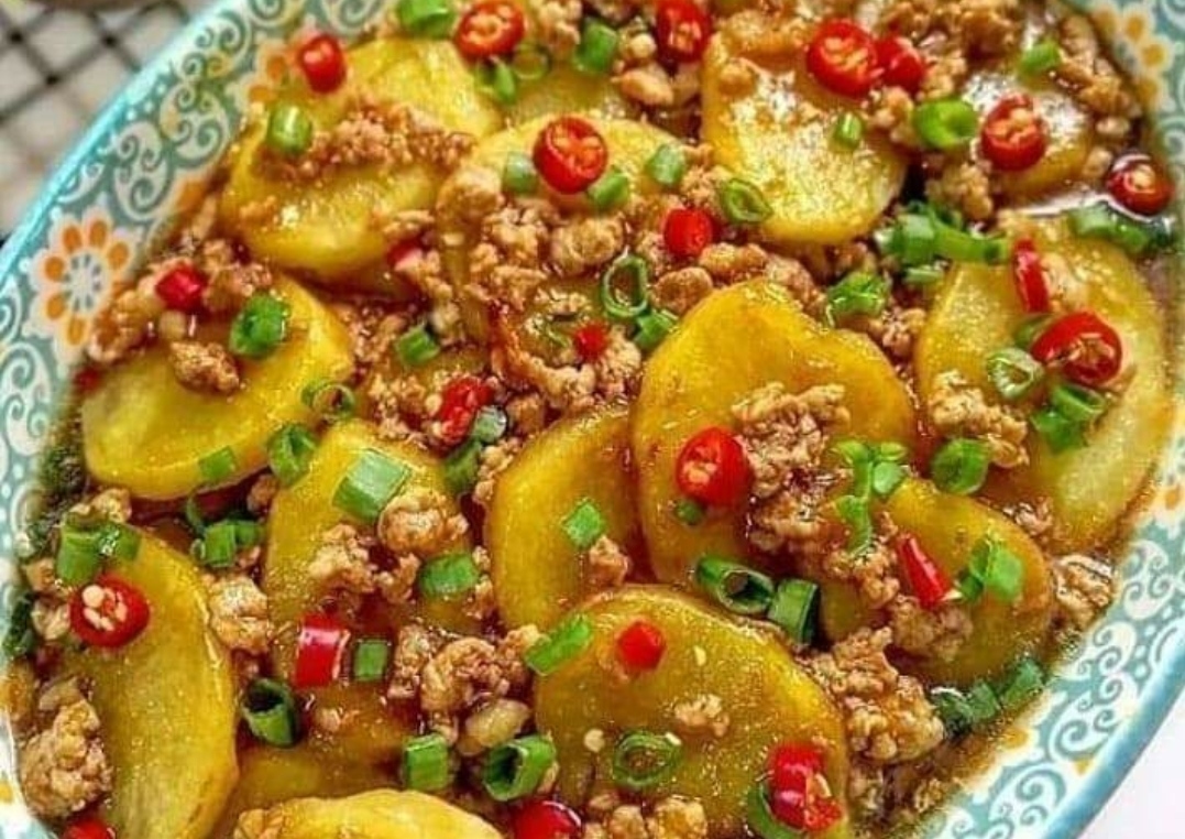 Resep Masakan Kentang Daging Cincang, Makanan Rumah yang Enak Banget