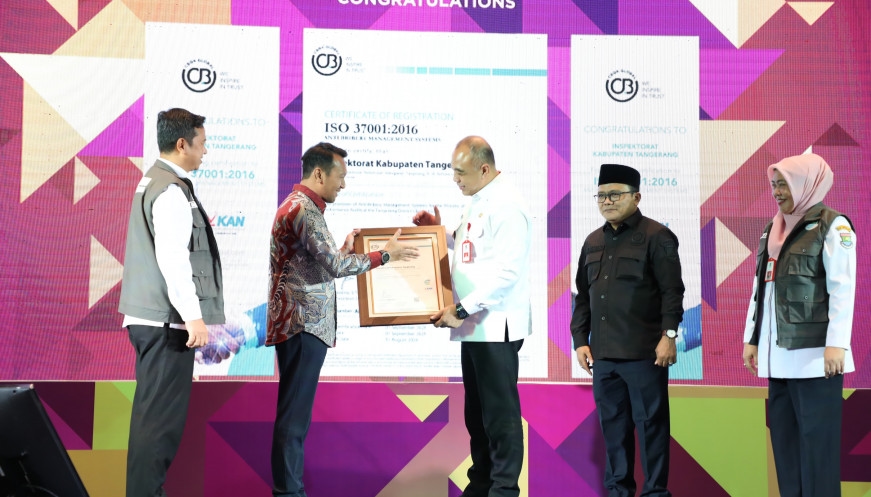Luar Biasa! Pertama di Banten, Pemkab Tangerang Raih Sertifikat ISO 37001:2016
