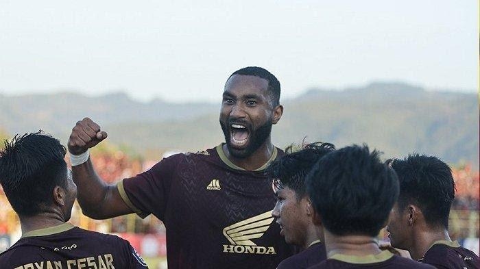 Persija Incar Bek Asing Yuran Fernandes dari PSM Makassar, Bersaing dengan Persib Bandung
