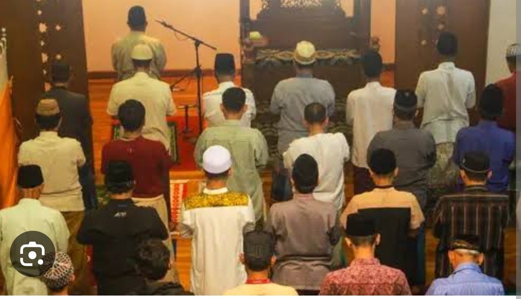Shalat Jumat Jam Berapa? Berikut Tata Cara Melaksanakannya
