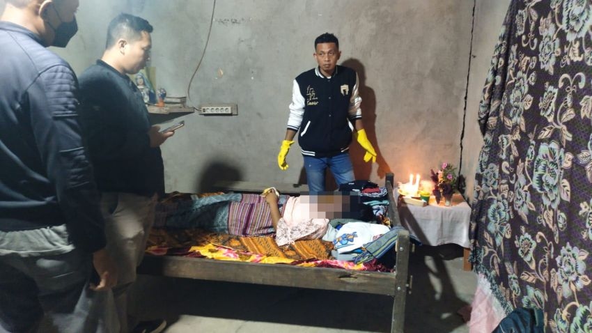 ADA ADA AJE: Foto Syur Tersebar di Medsos, Siswi SMA Gantung Diri, Aksinya Direkam HP