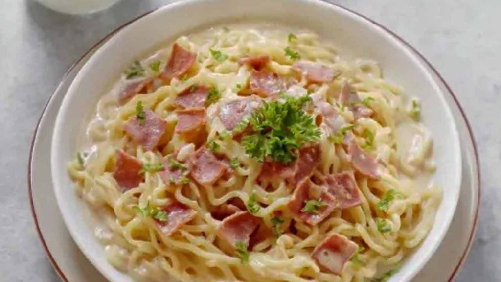 Resep Mi Carbonara ala Anak Kos, Berbahan Dasar Mie Instan Namun Rasanya Mewah Khas Masakan Italia